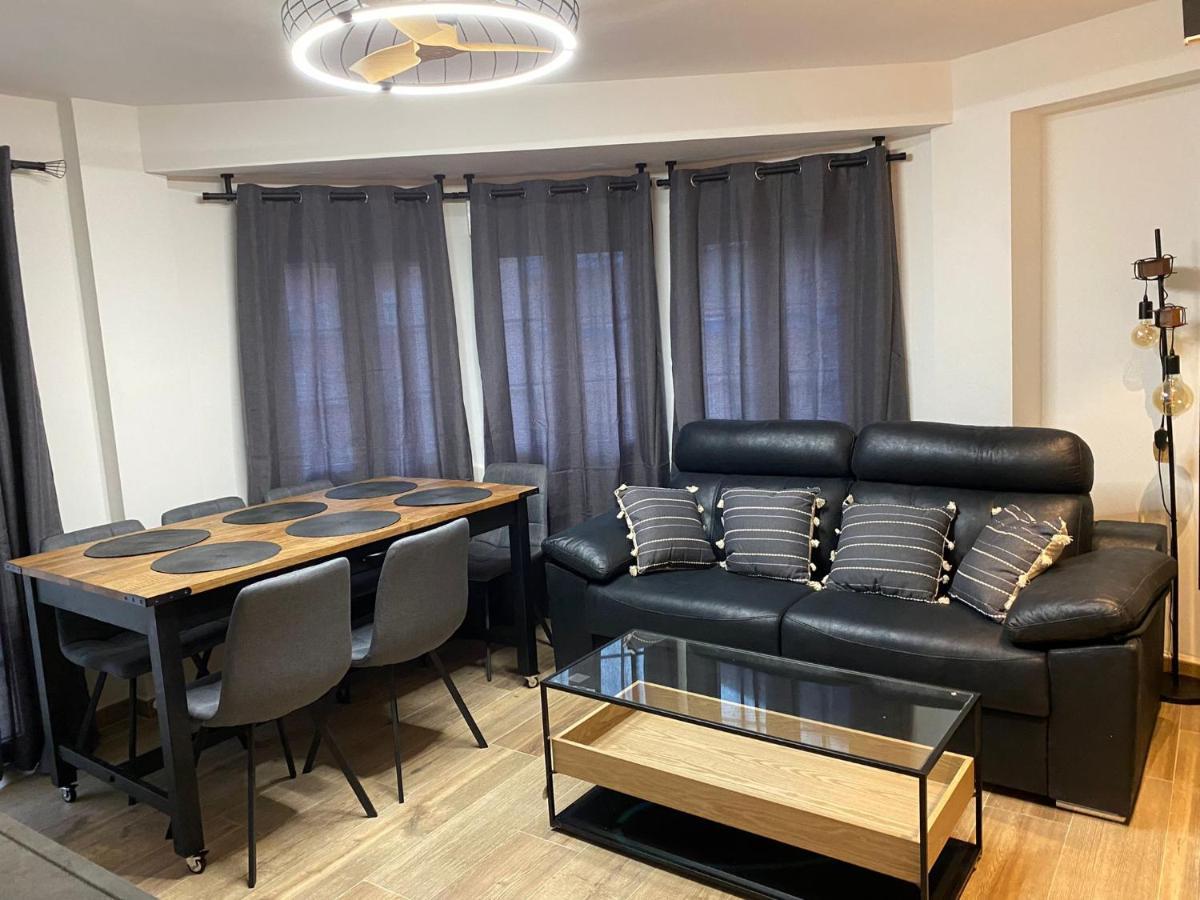 Solymar Poniente Apartamento Recien Reformado A 3 Min De Playa Poniente Y Del Centro Parking Opcional 베니돔 외부 사진